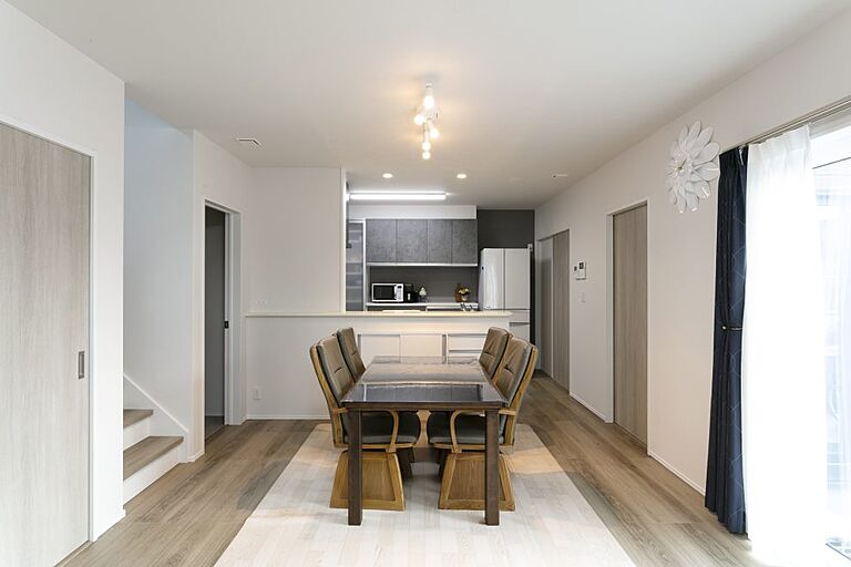 NEOデザインホームの公式画像_リビング2