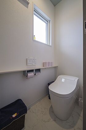 NEOデザインホームの施工事例「庭へとつながるリビングがある平屋の家」の画像6