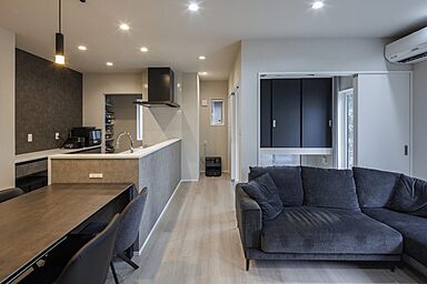 NEOデザインホームの施工事例「心地よい暮らしが生まれる!生活動線に特化した家」の画像2