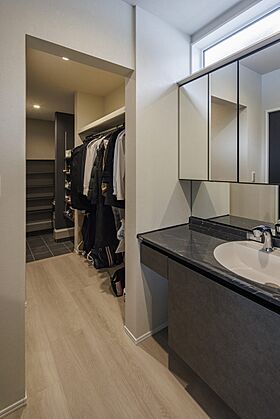 NEOデザインホームの施工事例「心地よい暮らしが生まれる!生活動線に特化した家」の画像8