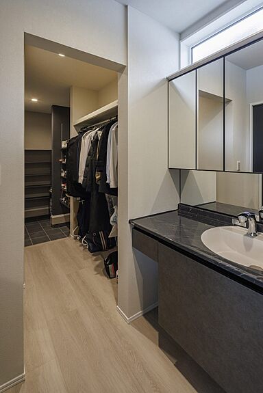 NEOデザインホームの施工事例「心地よい暮らしが生まれる!生活動線に特化した家」の画像8