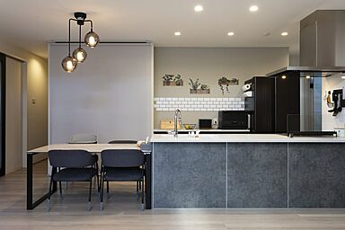 NEOデザインホームの施工事例「キッズスペース+スキップフロアで子供の成長を育む平屋」の画像4