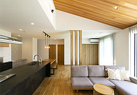 NEOデザインホームの施工事例「暮らしの変化も柔軟に受け入れる、ゆったり平屋ライフ」の画像1