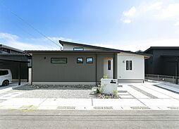 NEOデザインホームの施工事例「家族と愛犬が愉しく暮らせる、コンパクトな平屋」の画像