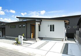 NEOデザインホームの施工事例「家族と愛犬が愉しく暮らせる、コンパクトな平屋」の画像9