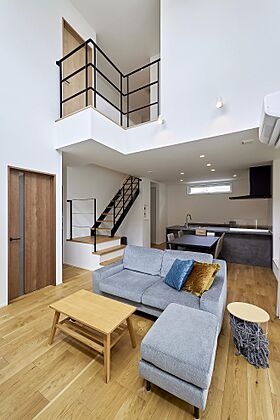 NEOデザインホームの施工事例「共働き夫婦のストレスフリーな家」の画像1