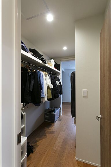 NEOデザインホームの施工事例「子育てをのびのびと。成長を愉しむ平屋の暮らし。」の画像7