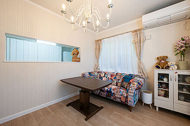 株式会社ノーザンハウスの施工事例「パリジャンスタイルの外観が魅力的!ペットも楽しめる家へ」の画像2