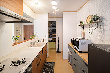 株式会社ノーザンハウスの施工事例「「好き」をぎゅっと詰めこんだ輸入住宅で充実した家時間を」の画像2