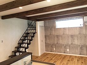 高木建設株式会社の施工事例「ガルバリウムの家」の画像1