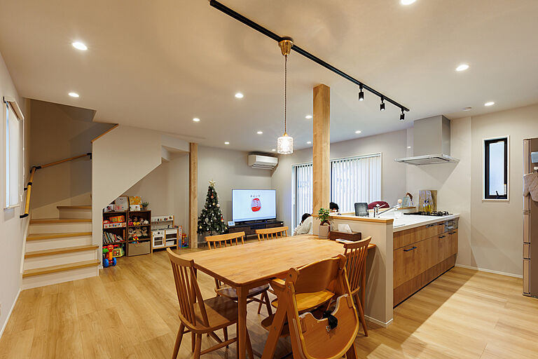 アトリエツバキ 一級建築士事務所の公式画像_リビング3