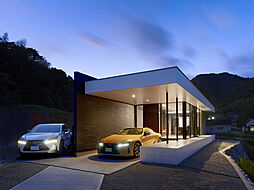 RIPARO(リパーロ)株式会社リブライフの施工事例「【3000万円台】神社への参道のたもと、静寂の中で存在感を放つ家」の画像