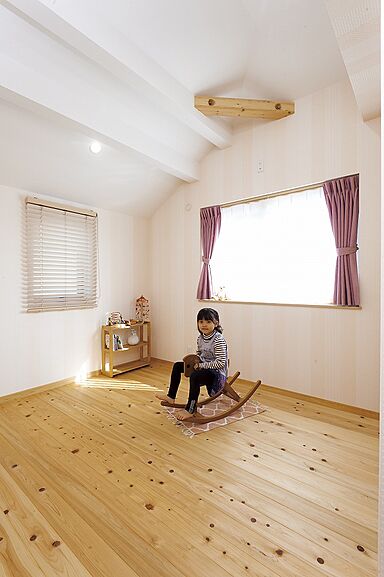 小嶋工務店 TOKYO WOOD - 立川第一展示場の施工事例「【2500万円】地元のTOKYO WOODで愛着のある暮らしを」の画像5