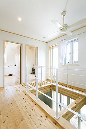 小嶋工務店 TOKYO WOOD - 立川第一展示場の施工事例「【3100万円】無垢の木と自然素材の心地よいナチュラル感」の画像4