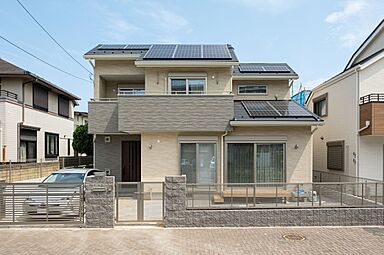 小嶋工務店 TOKYO WOOD - 小金井展示場の施工事例「3邸目も同じ会社に!東京の木とソーラーサーキット」の画像