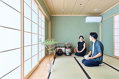 小嶋工務店 TOKYO WOOD - 小金井展示場の施工事例「和文化と自然素材の心地よい空間」の画像