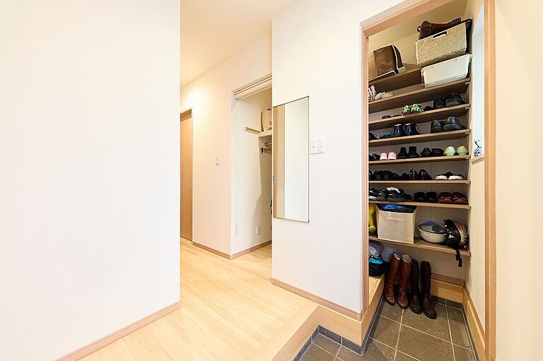 小嶋工務店 TOKYO WOOD - 三鷹展示場の公式画像_玄関2