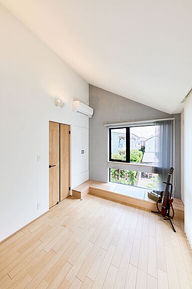 小嶋工務店 TOKYO WOOD - 小金井展示場の施工事例「【2500万円~】建築のプロが叶えた、京町家を想わせるモダンな住まい」の画像6