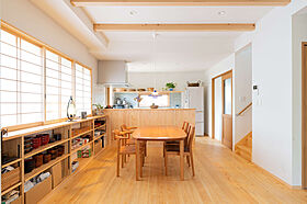 小嶋工務店 TOKYO WOOD - Forest Family展示場の施工事例「【2826万円】ヒノキの香りとぬくもりが心地よい、こだわりいっぱいの木の家」の画像1