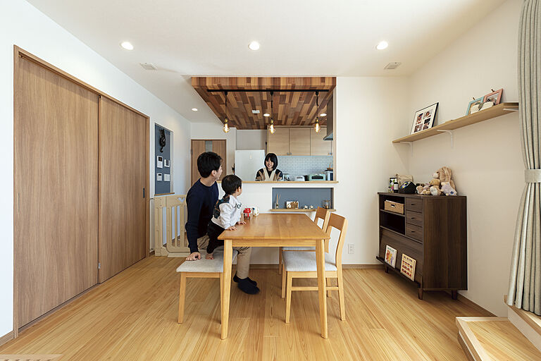 小嶋工務店 TOKYO WOOD - Forest Family展示場の公式画像_リビング6
