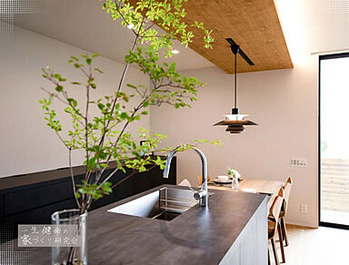 一生健命の家づくり研究会の施工事例「【一生健命の家づくり研究会】遊び心くすぐるガレージハウス|瀬戸市」の画像