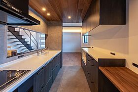 一生健命の家づくり研究会の施工事例「【一生健命の家づくり研究会】際立つ存在感。唯一無二のガレージハウス|名古屋市」の画像3