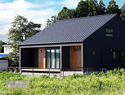 株式会社アッシュホーム「太陽光10.56kw標準搭載~35年で約700万円の経済効果あり!~」の施工事例「【一生健命の家づくり研究会】「家事ラク」な平屋 |」の画像