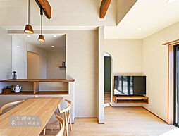 一生健命の家づくり研究会の施工事例「【一生健命の家づくり研究会】無垢の木目が紡ぐ、やさしい二世帯の暮らし | 高浜市」の画像