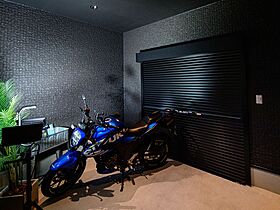 株式会社Standard 沼津市岡宮展示場の施工事例「【富士市/35坪】趣味が楽しめるインナーガレージ!"好き"が詰まった憧れの家」の画像3