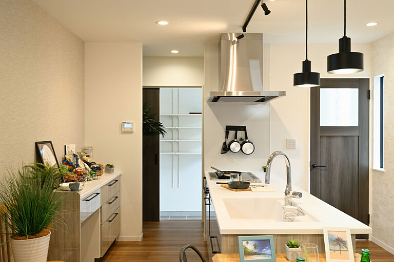 株式会社Standard 三島展示場の公式画像_玄関6