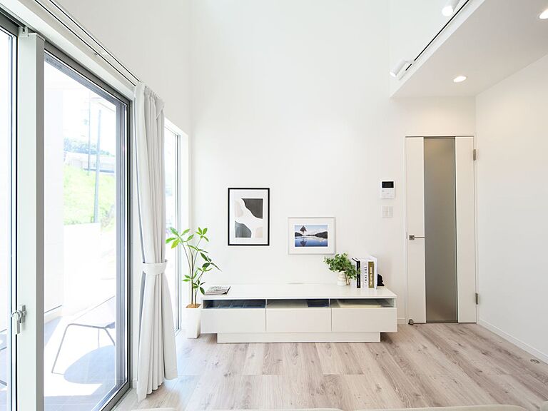 株式会社Standard 三島展示場の公式画像_リビング2