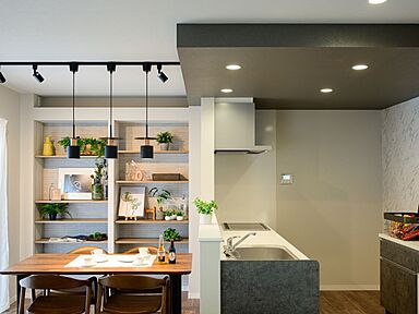 株式会社Standard 沼津市岡宮展示場の施工事例「【御殿場市/33坪】のびやかに過ごす、20帖超えの広々LDK」の画像3