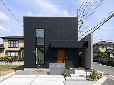 株式会社Standard 三島展示場の施工事例「【伊豆の国市/31坪】プライベートテラスのあるやすらぎの家」の画像