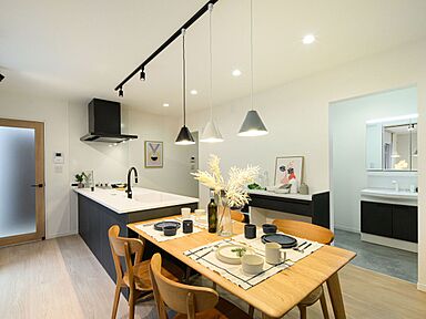 株式会社Standard 三島展示場の施工事例「【伊豆の国市/31坪】プライベートテラスのあるやすらぎの家」の画像4