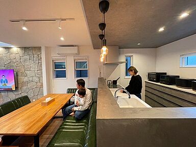 株式会社建匠の施工事例「吹き抜けリビングとかわいいニッチのある暮らし」の画像4