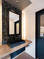 ホテルライクスタイルの洗面所 クラシスホーム株式会社 春日井店の事例画像