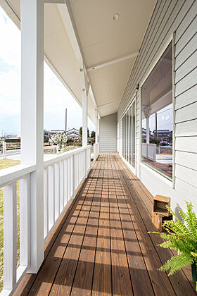 クラシスホーム株式会社 春日井店の施工事例「【クラシスホーム】ミッドセンチュリーインテリアを愛でるアメリカンハウス」の画像2