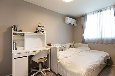 クラシスホーム株式会社 緑店(本店)の施工事例「【クラシスホーム】大きな吹き抜けと渡り廊下のあるホテルライクな家 | 愛知県」の画像8