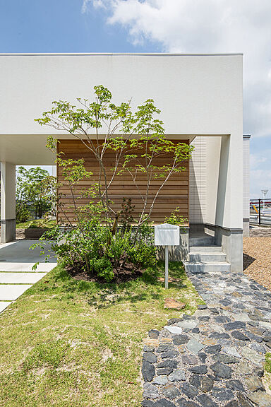 クラシスホーム株式会社 春日井店の施工事例「【クラシスホーム】緑に寄り添い自然体で暮らす家 | 愛知県 35坪」の画像2