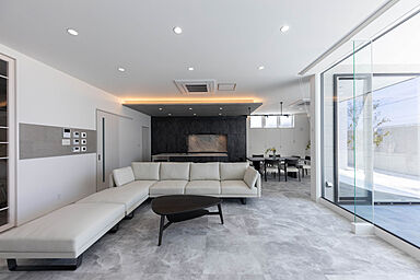 鎌田建設株式会社の施工事例「霧島市国分 M様邸 HOTEL LIKE & RESORTS」の画像3