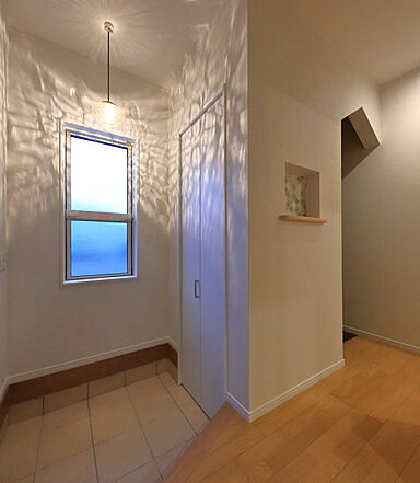 鎌田建設株式会社の施工事例「霧島市国分 T様邸 ずっと美しく暮らす、ファミリークロークのある家」の画像6