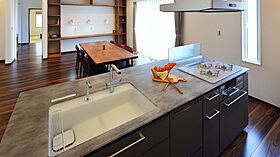 鎌田建設株式会社の施工事例「霧島市国分 K様邸 話題のリビング学習Spaceがある家」の画像1