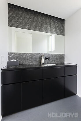 HOLIDAYS【高気密高断熱の家づくり】の施工事例「ライフスタイルの変化に対応するホテルライクな家」の画像5