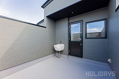 HOLIDAYS【高気密高断熱の家づくり】の施工事例「吹き抜けのキャットウォークが印象的なスパニッシュテイストの家」の画像10