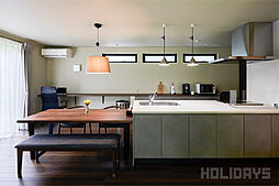 一生健命の家づくり研究会の施工事例「緑豊かな自然に溶け込むナチュラルモダンの家」の画像