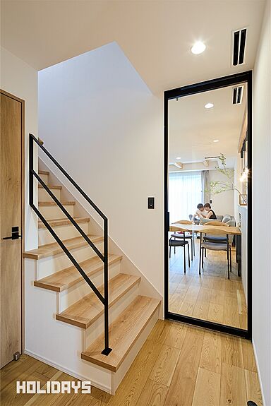 HOLIDAYS【高気密高断熱の家づくり】の施工事例「回遊動線にこだわった間取りが魅力的なお住まい」の画像4