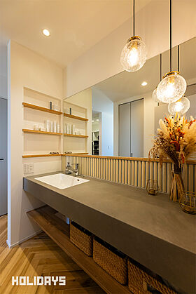 HOLIDAYS【高気密高断熱の家づくり】の施工事例「素材感にこだわった北欧モダンの家」の画像4