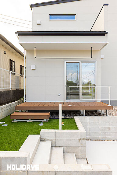 HOLIDAYS【高気密高断熱の家づくり】の施工事例「お気に入りの場所で過ごすレトロモダンハウス」の画像10