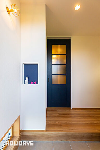 HOLIDAYS【高気密高断熱の家づくり】の施工事例「お気に入りの場所で過ごすレトロモダンハウス」の画像8