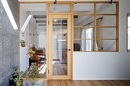 HOLIDAYS【高気密高断熱の家づくり】の施工事例「植物を愉しむ、暖かい陽の差し込む全館空調ハウス」の画像